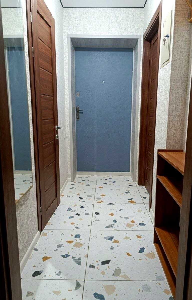 1878493663512533