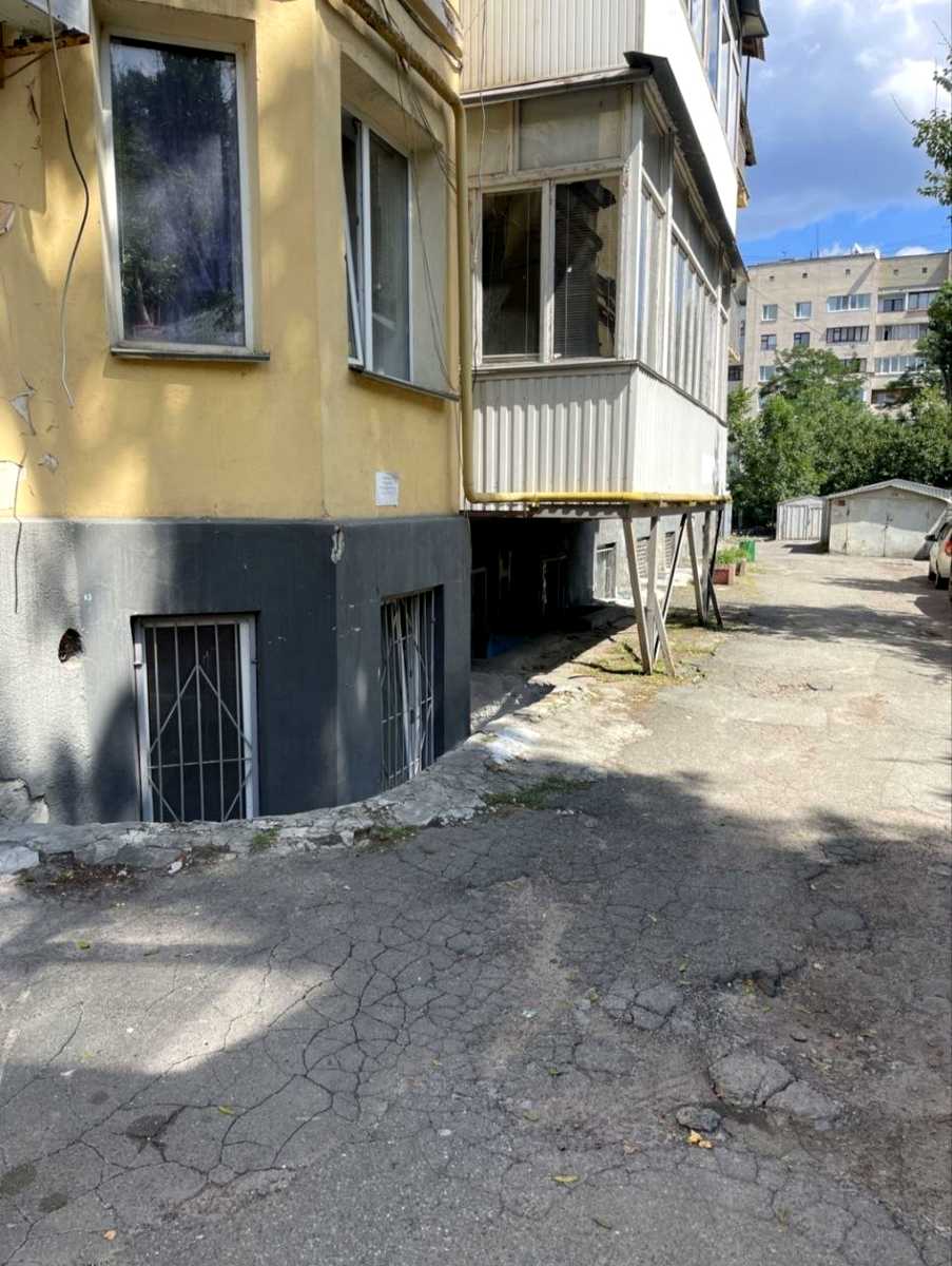 1878495149645248