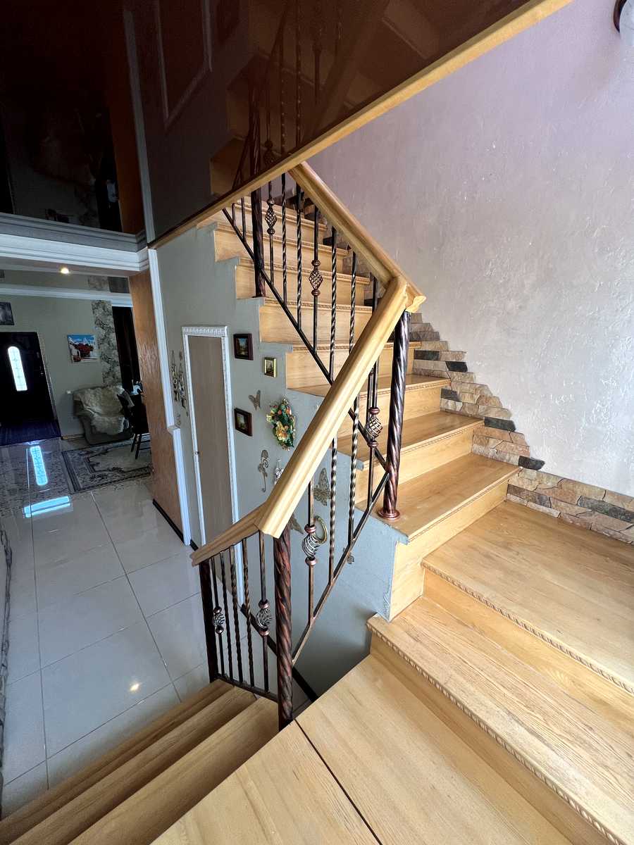 1878495330364433