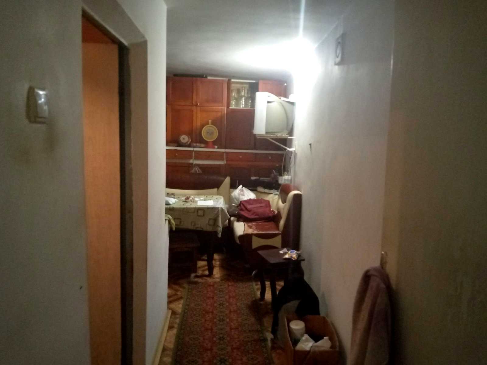 1878497810925332