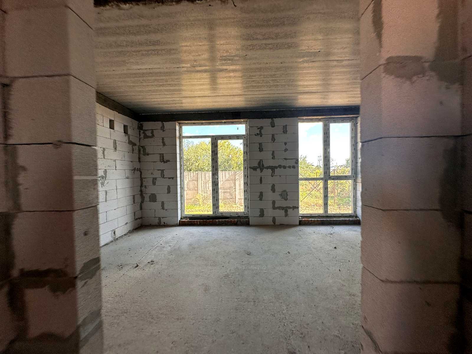1878498277358751