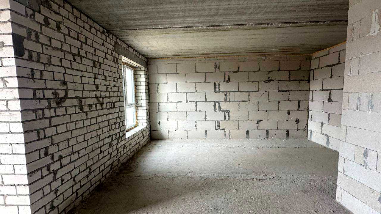 1878499571913855