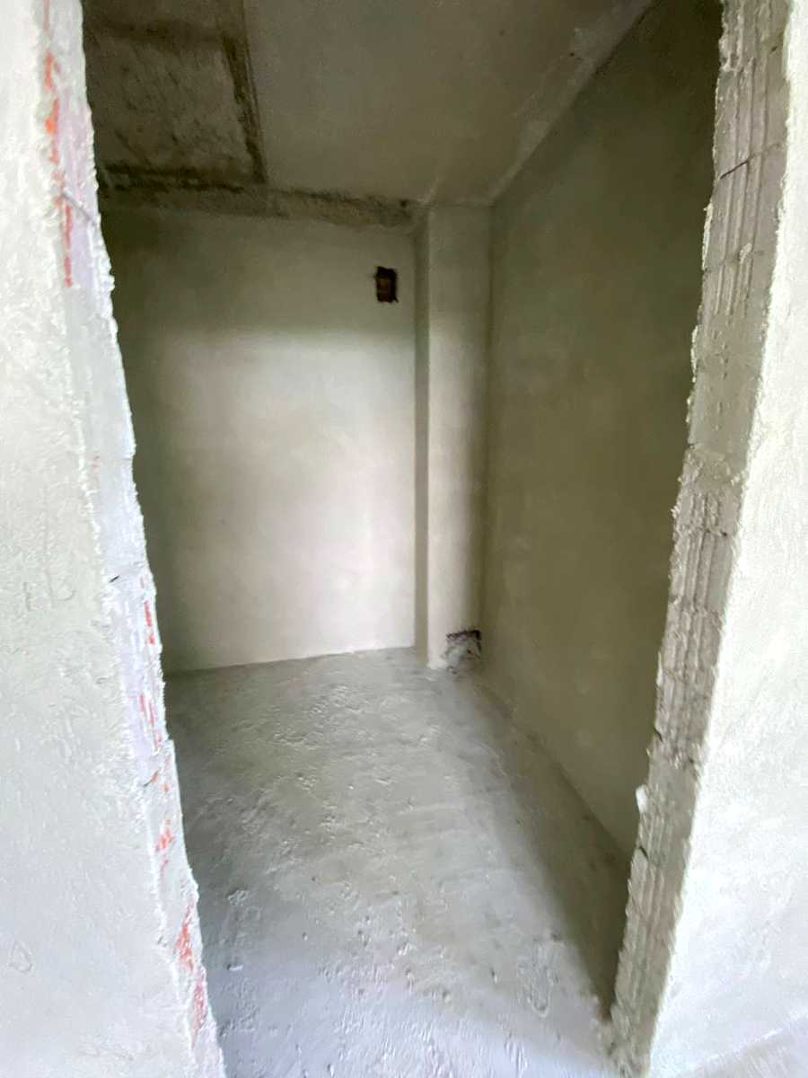 1878502275630217