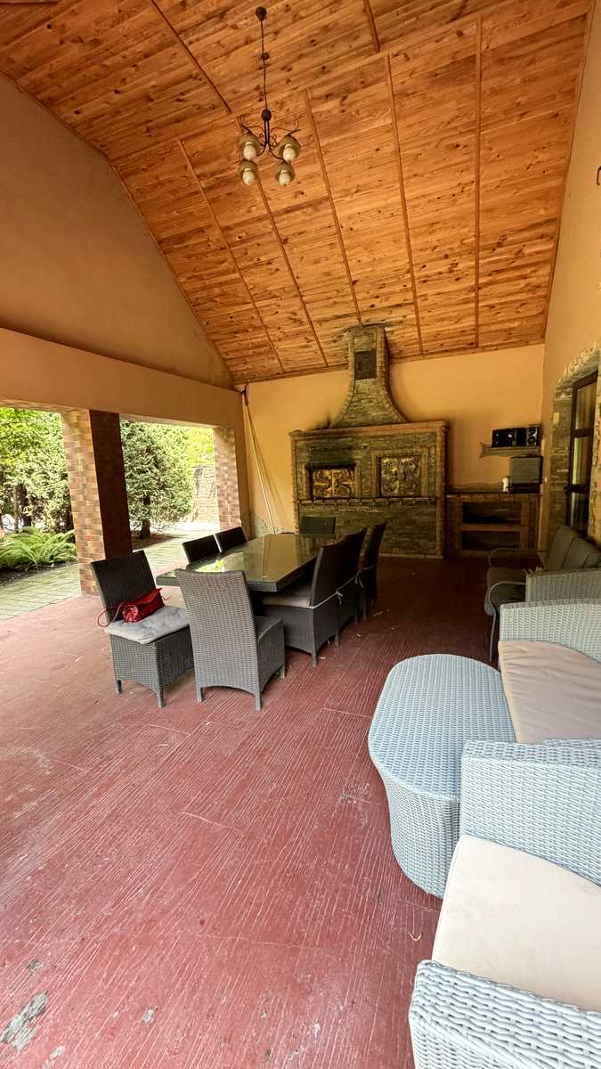 1878506157399069