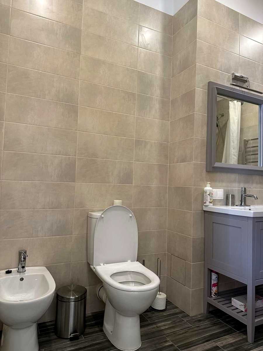 1878506416148371
