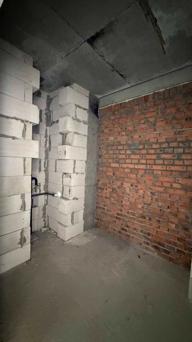 1878507256084315