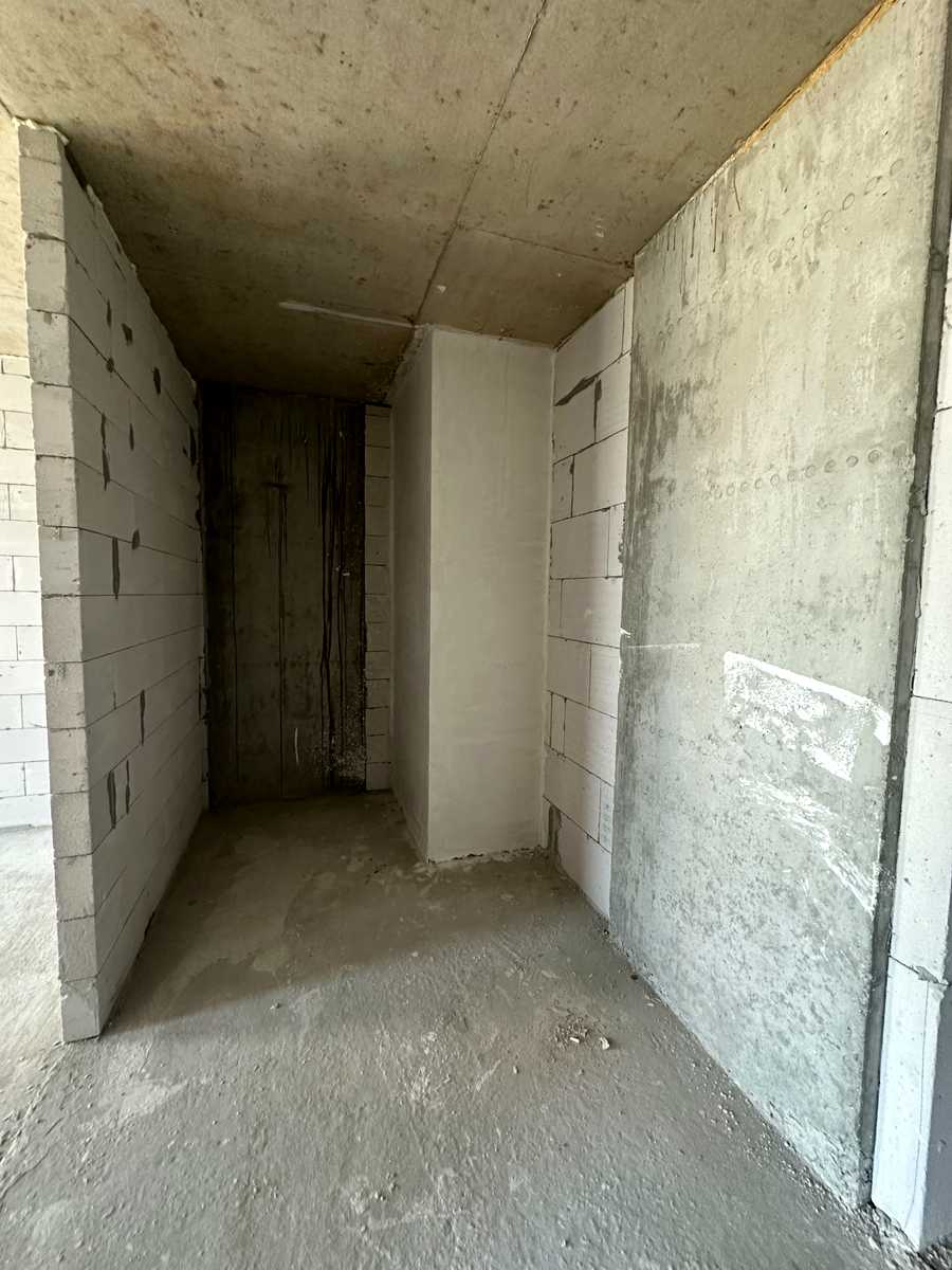 1878507684427856