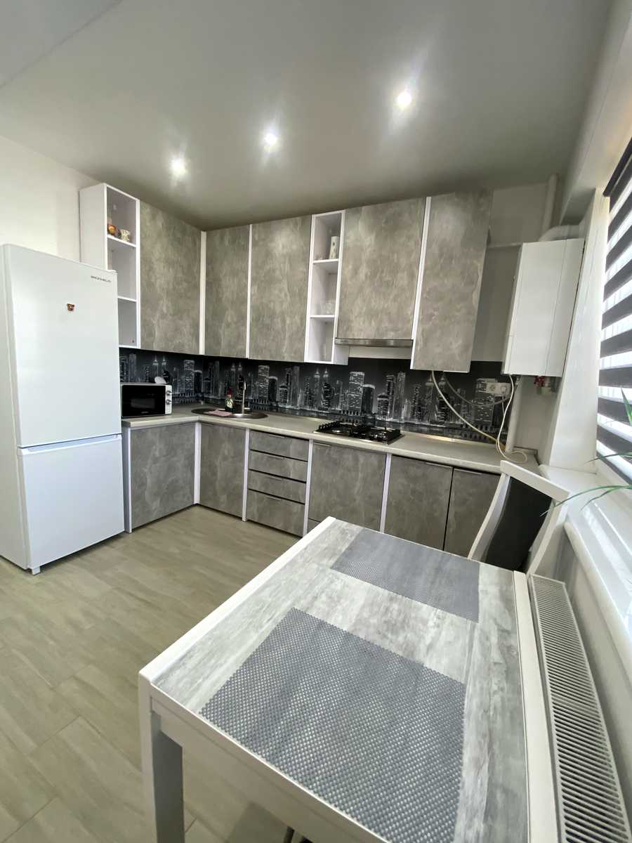 1878509635198714