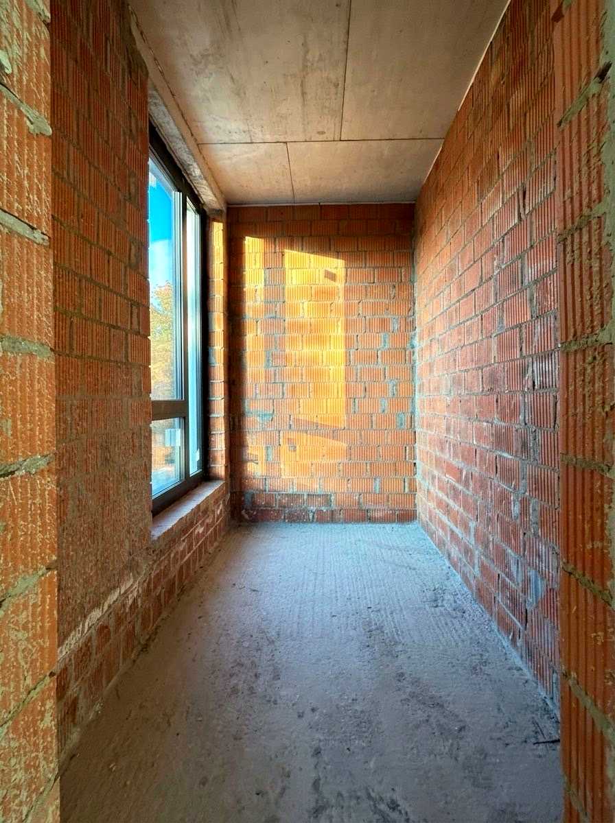 1878515313663328