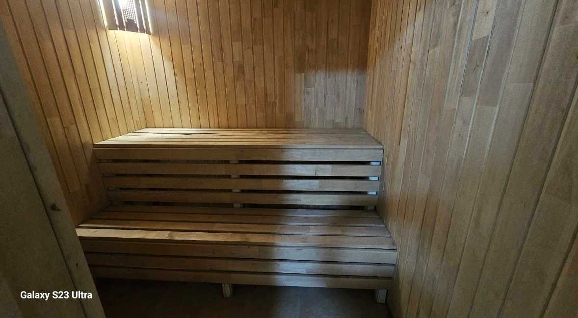 1878537488805128