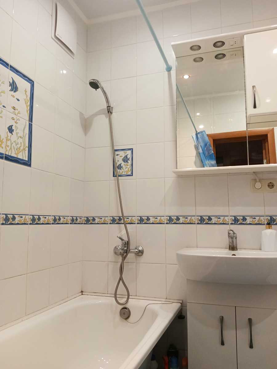 1878545964090477