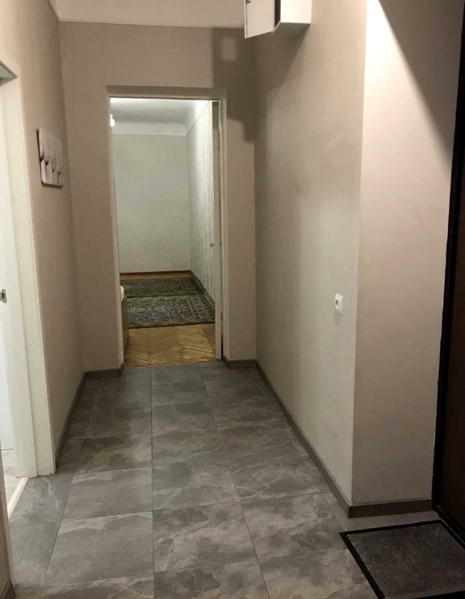 1878547369313673