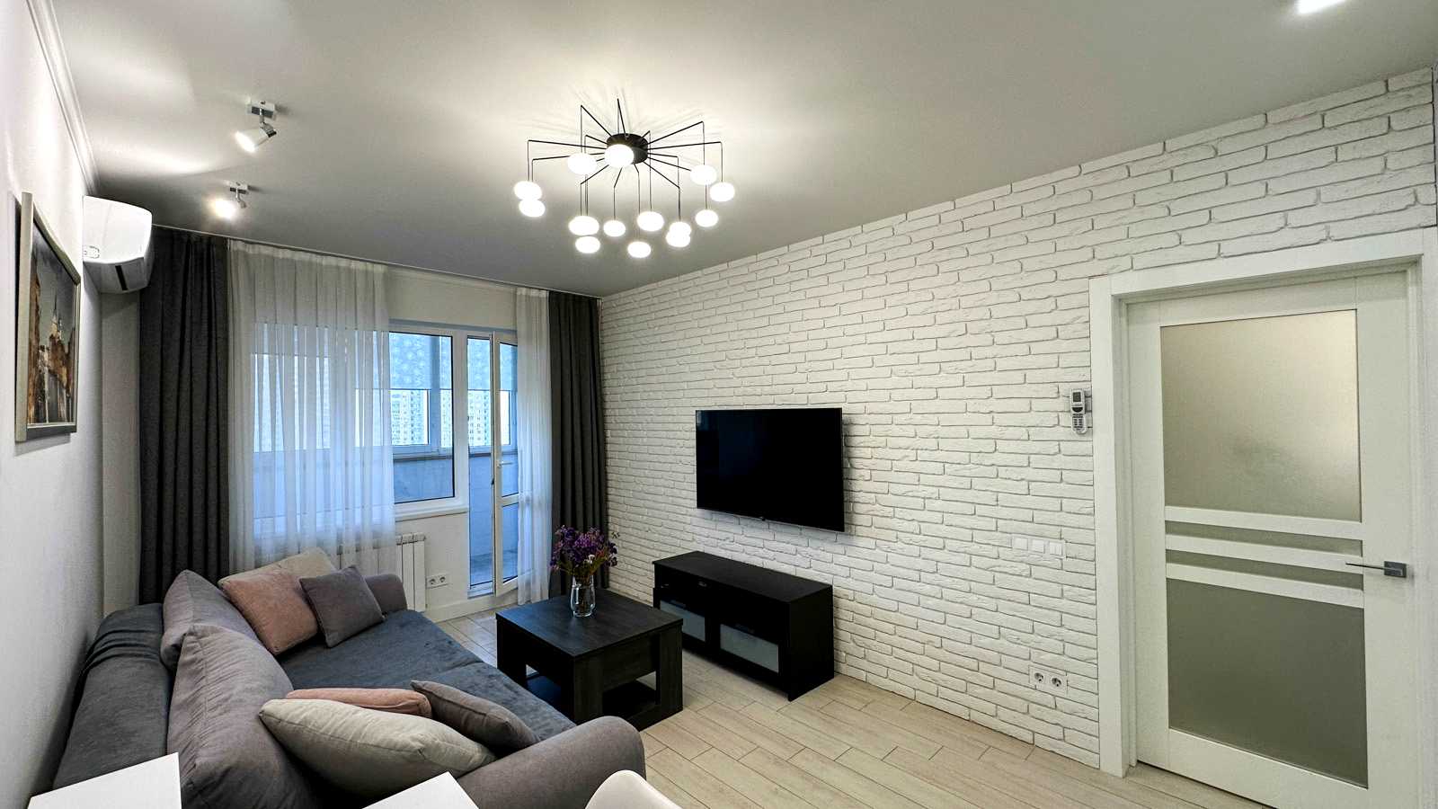 1878552598841587