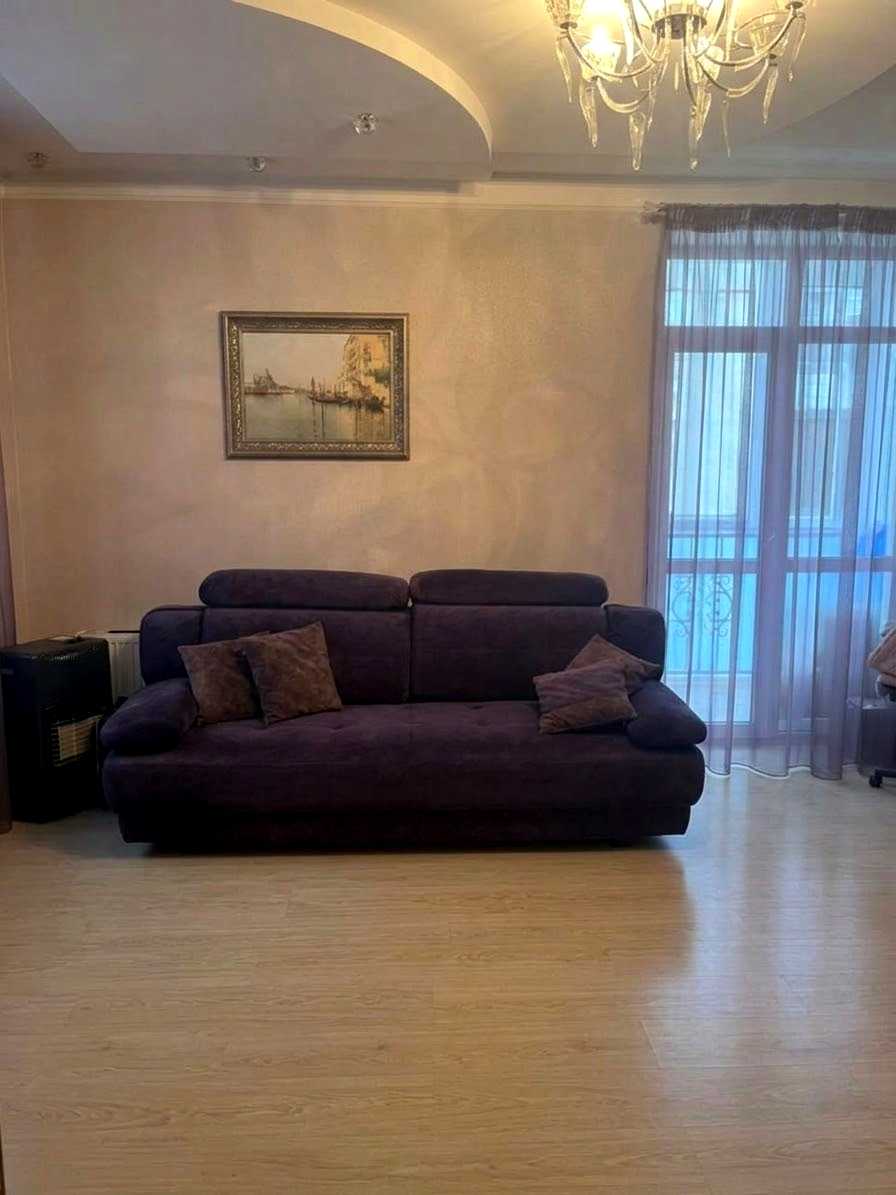 1878556763709861