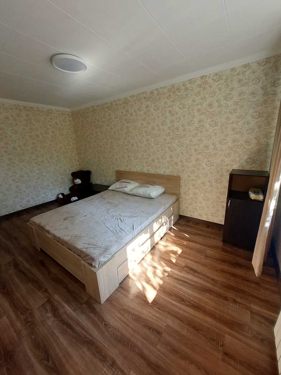 1878558718430988
