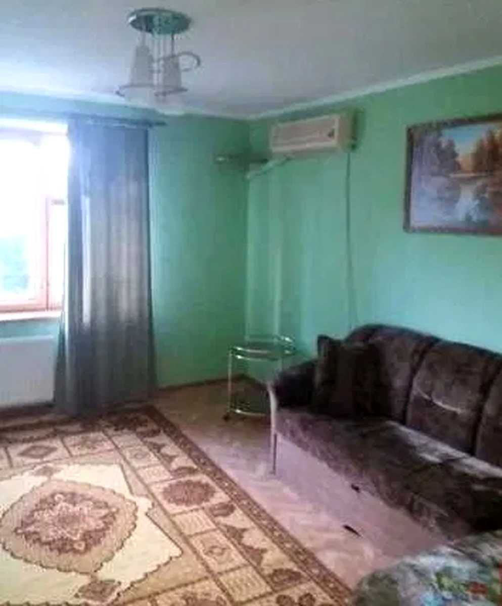 1878559383965183