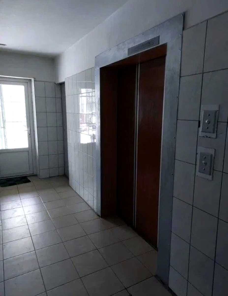 1878559742525832