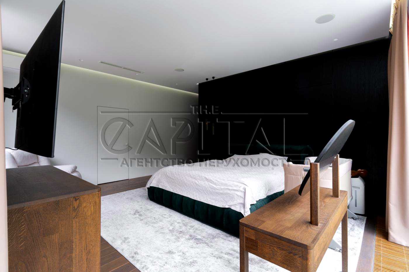 1878560986060467