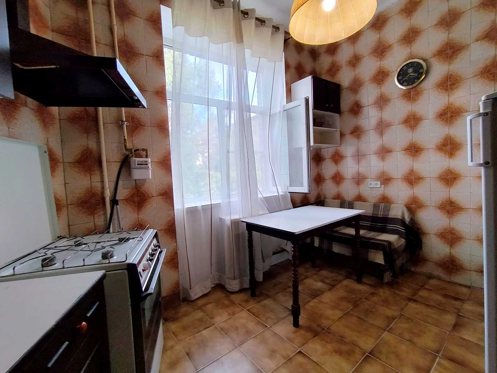 1878561183001815