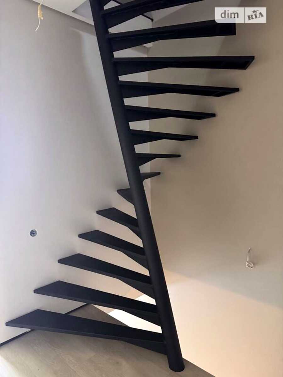 1878561305375122