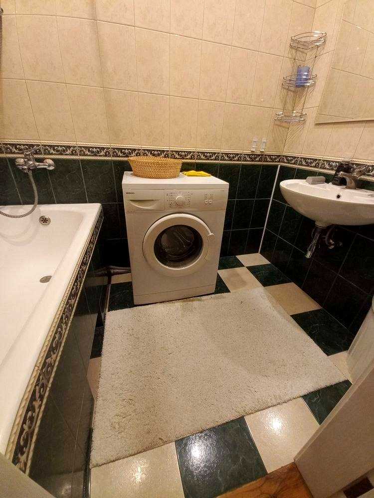 1878562739225407