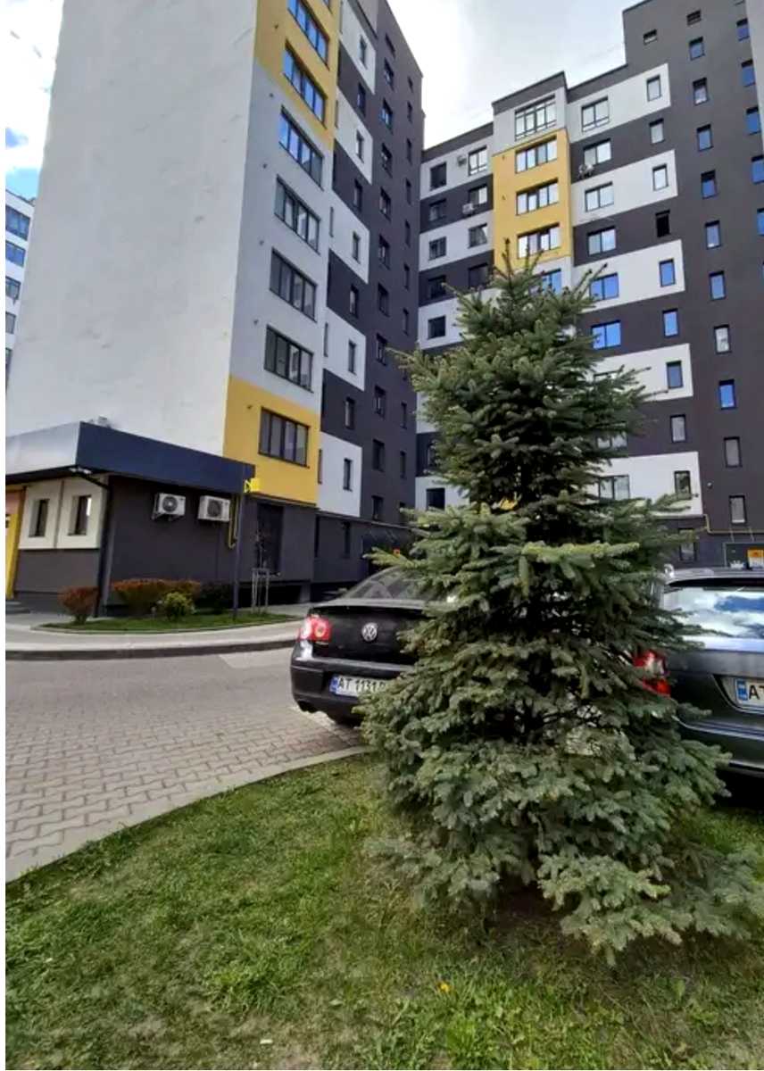 1878563092586386