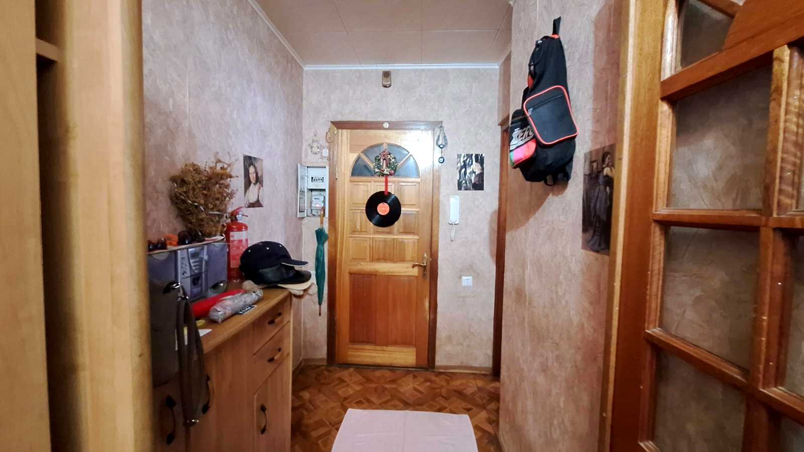 1878563714648836