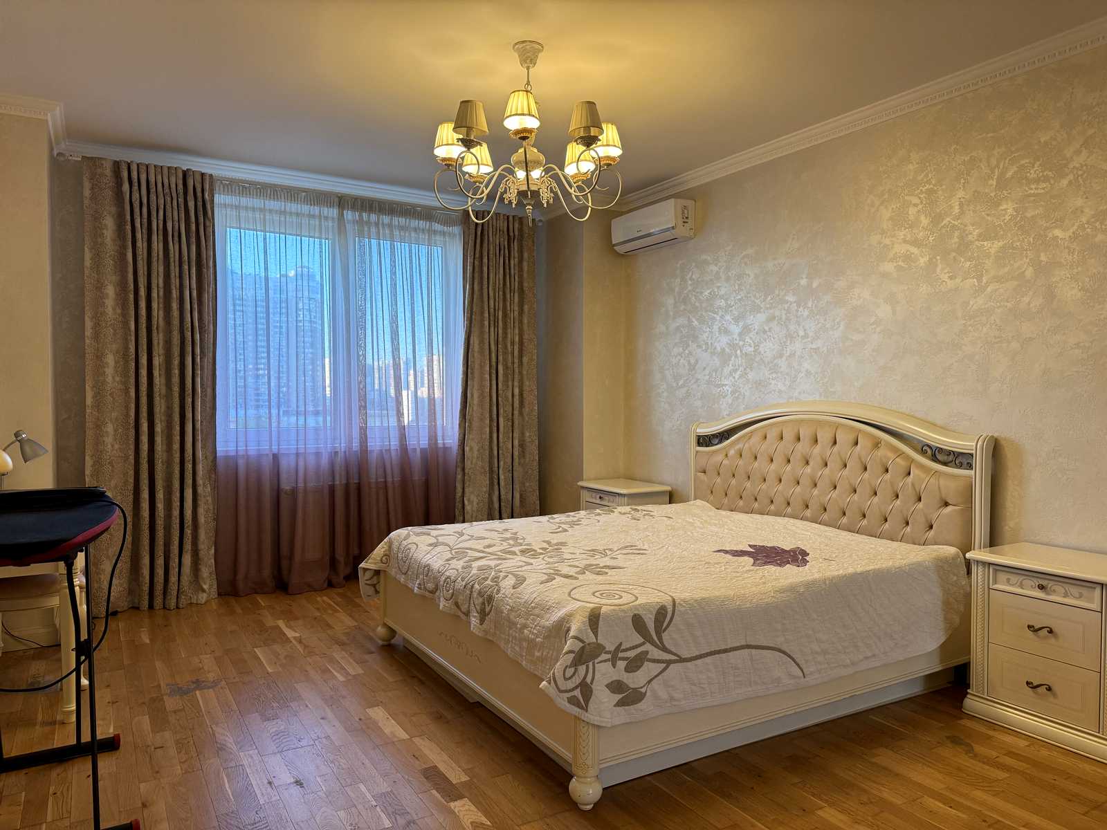 1878564854135279