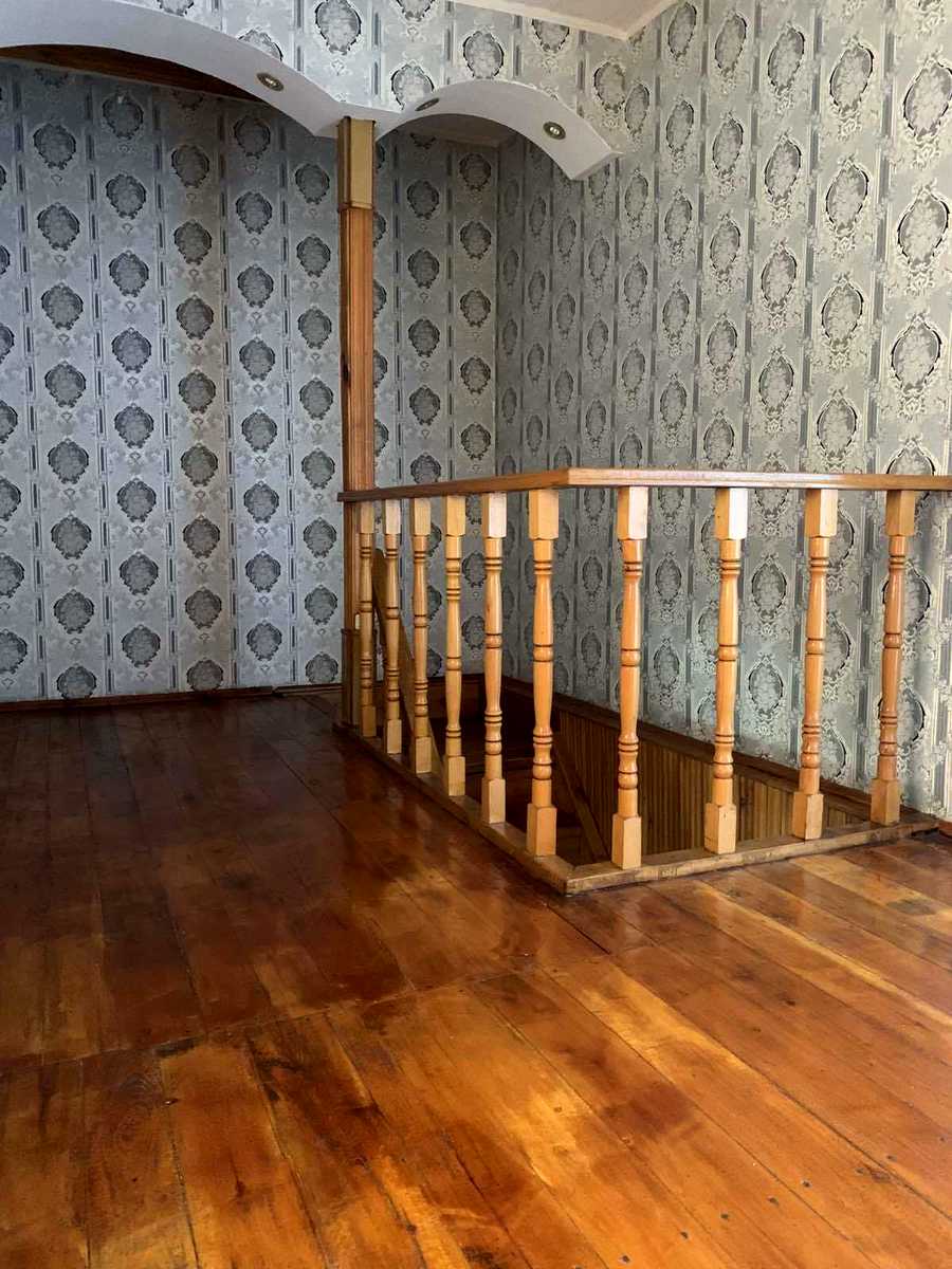 1878564889976523