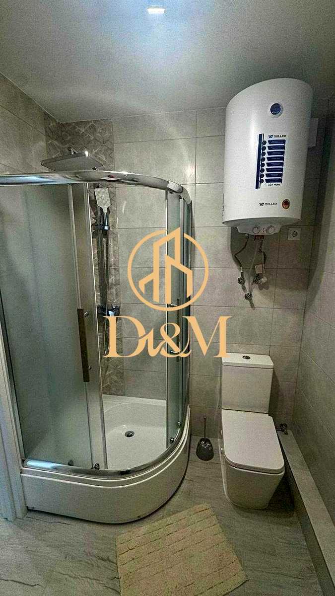1878566542976437