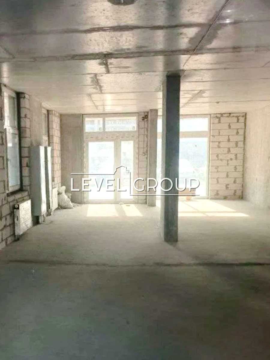 1878567424687330