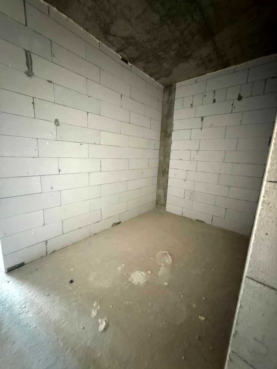 1878567573782860