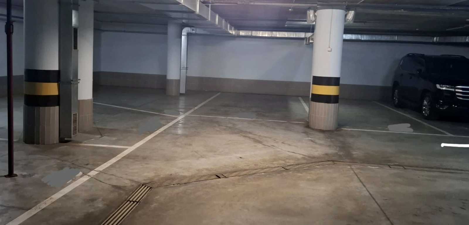 1878568539175056