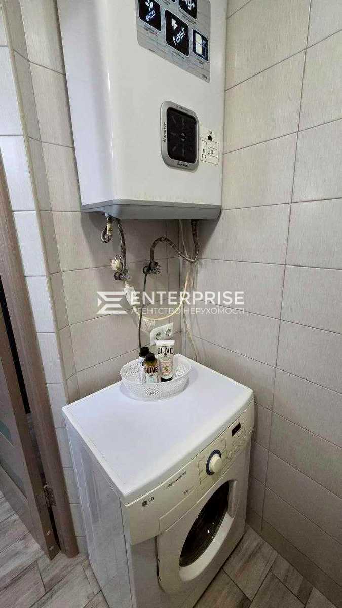 1878568722530638