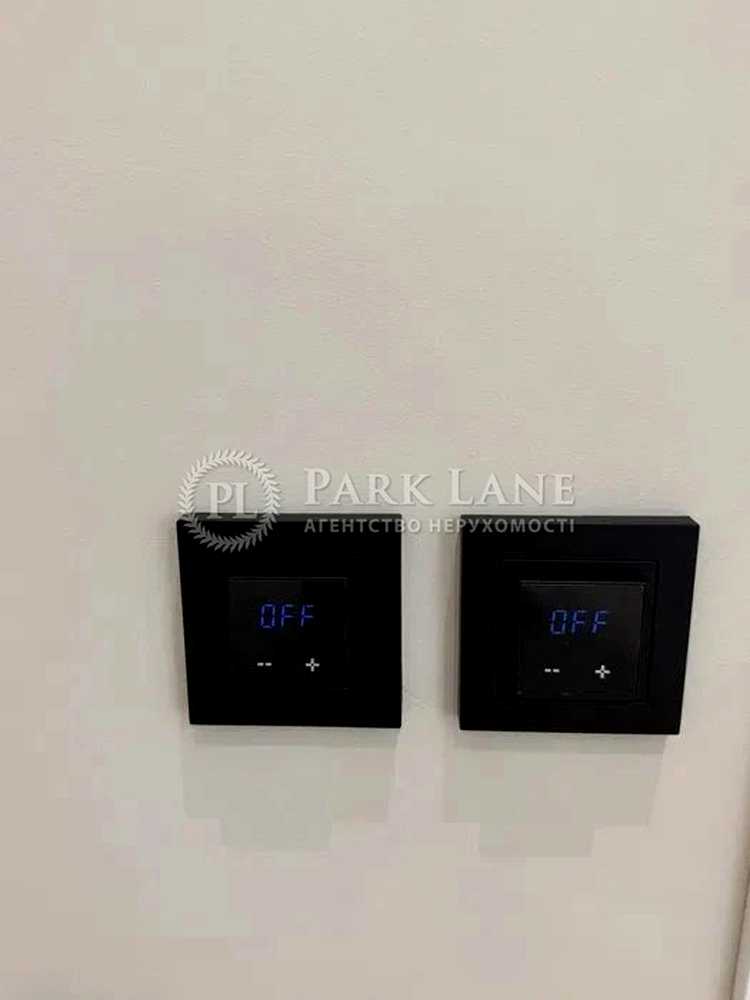 1878569566692376
