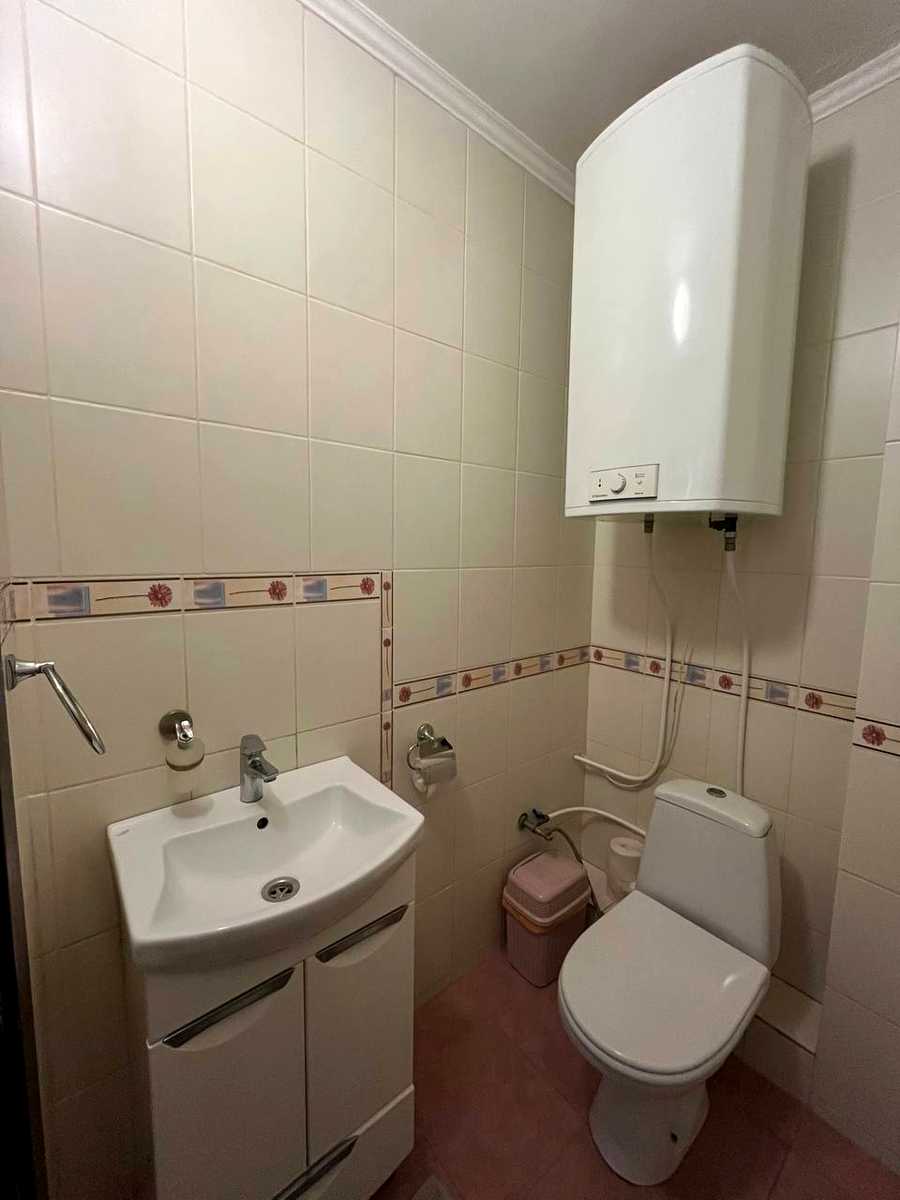 1878570124843208