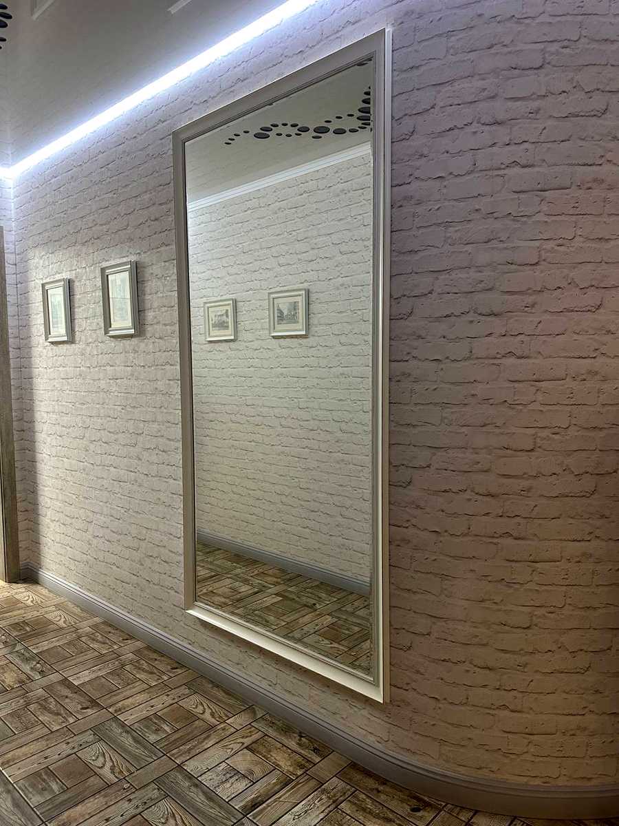 1878570371723342