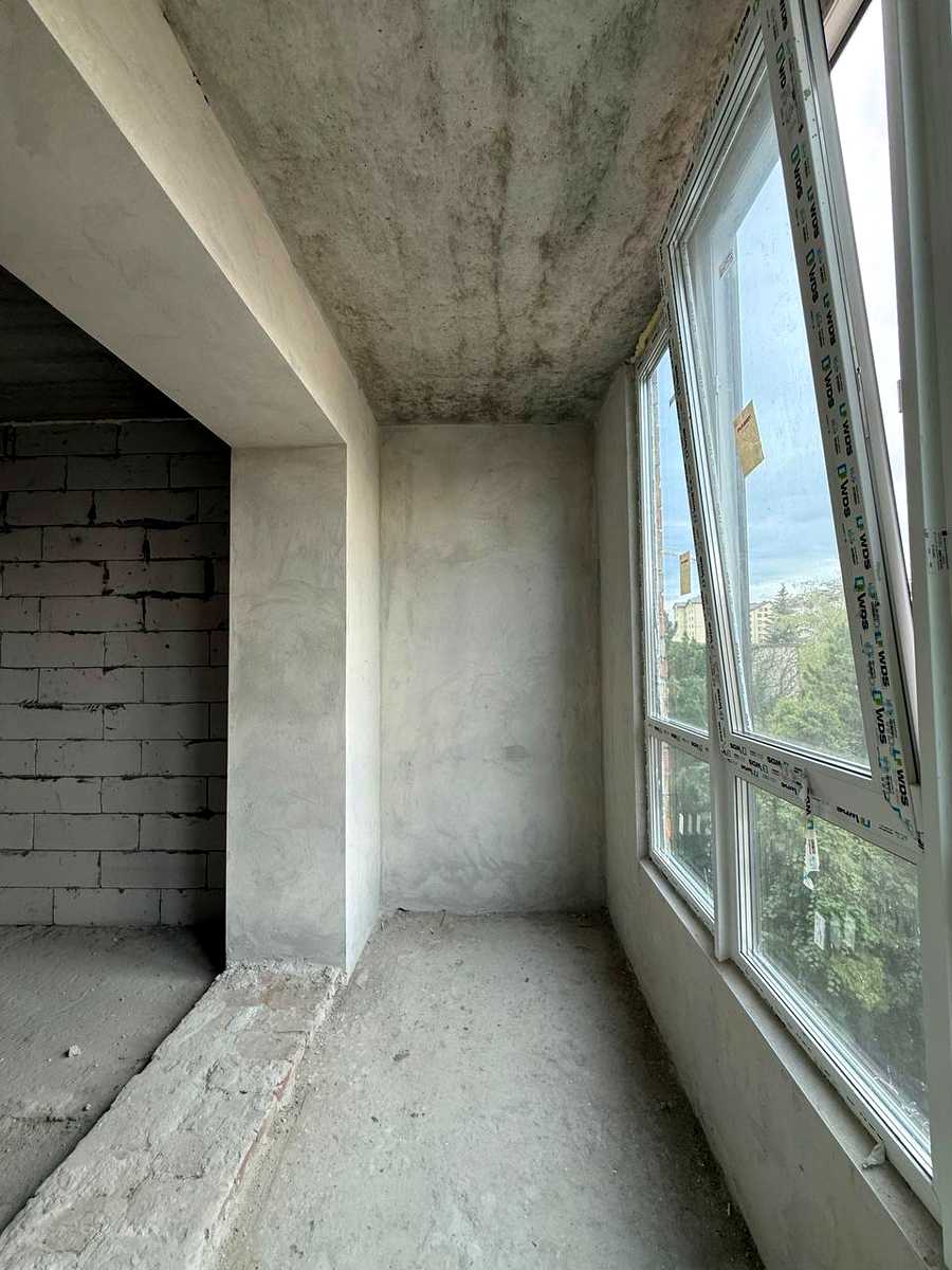 1878570753846873