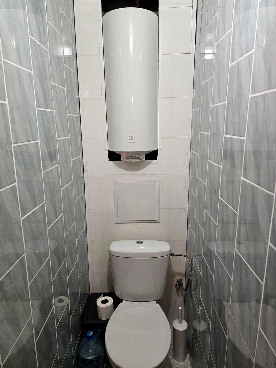 1878571136499881