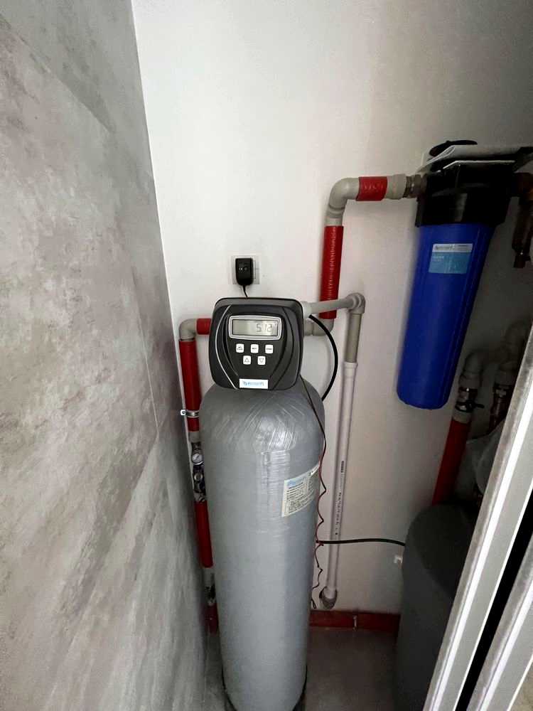 1878571175920483