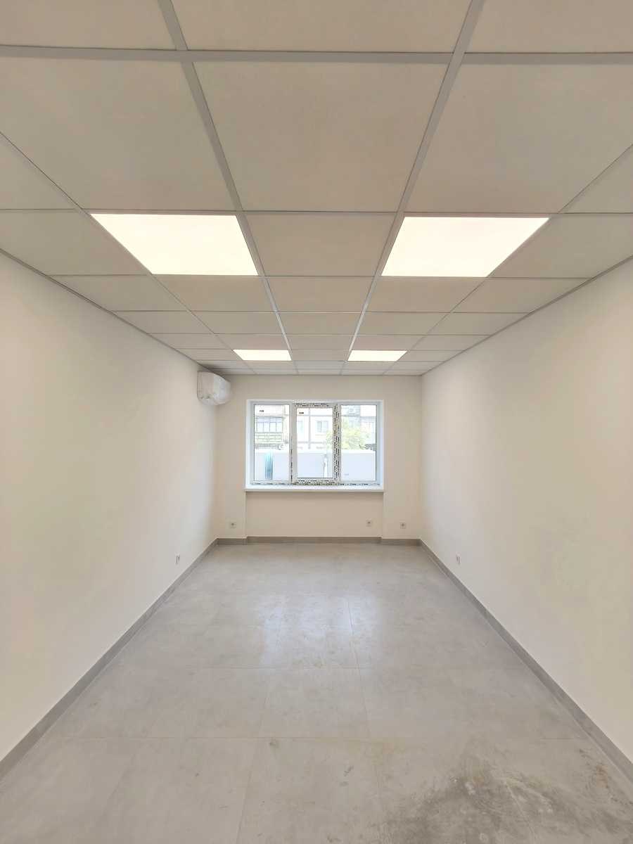 1878571493126046