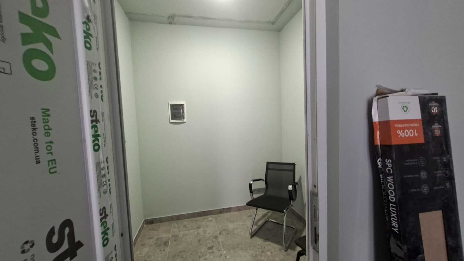 1878571687495885