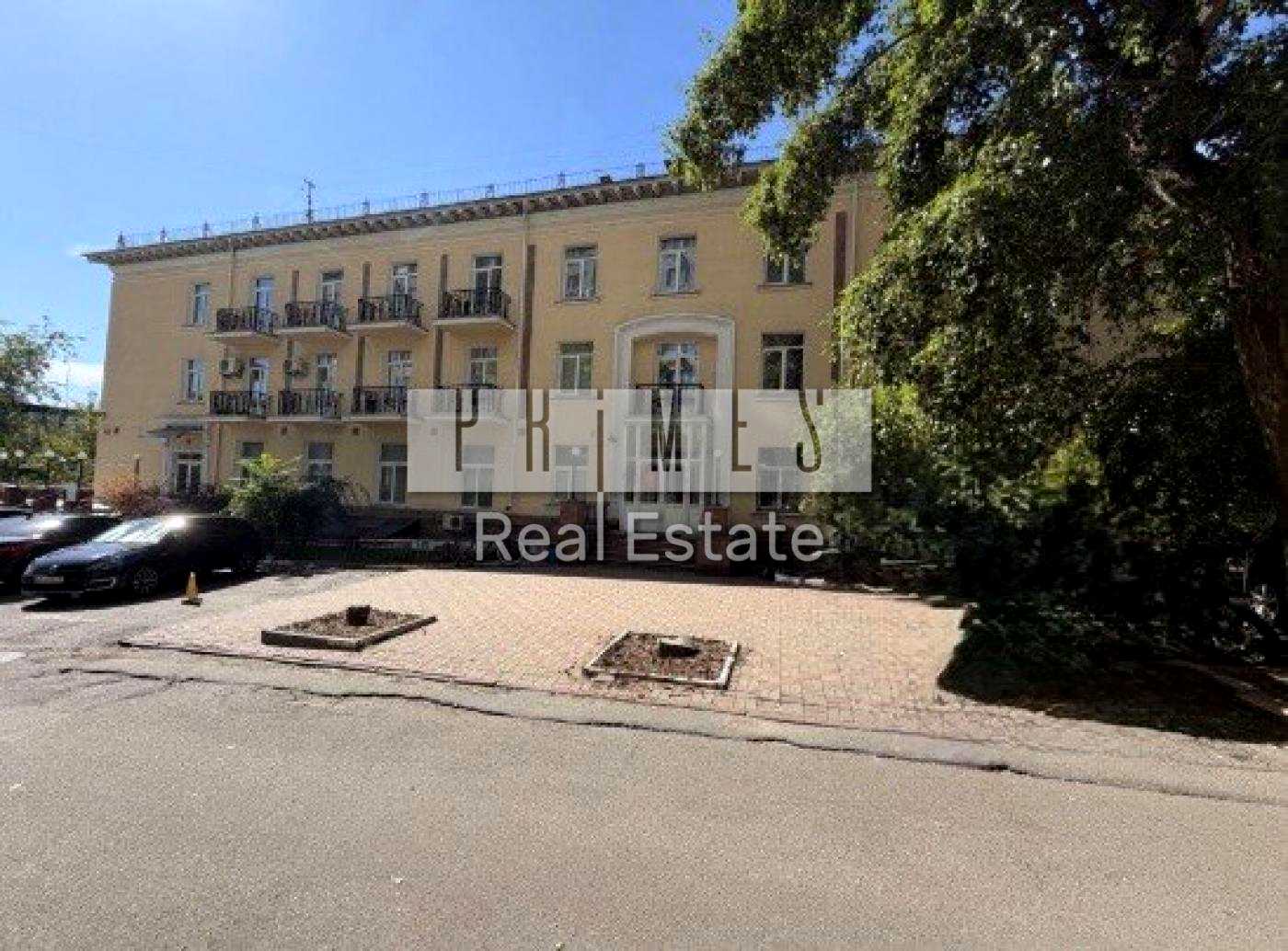 1878572177166778