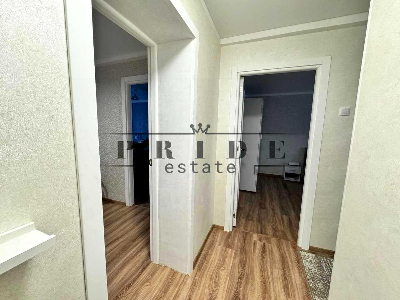 1878572306711428