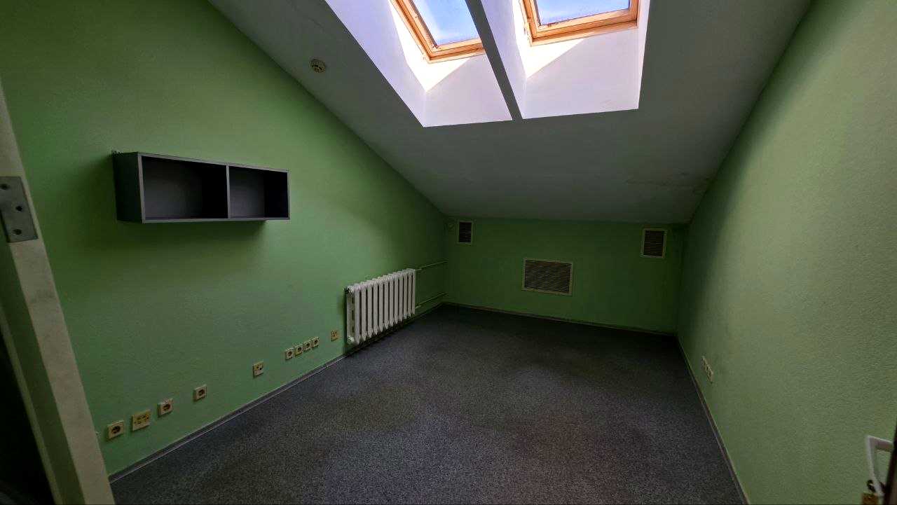 1878572649044489