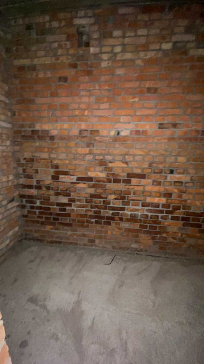 1878582927796374