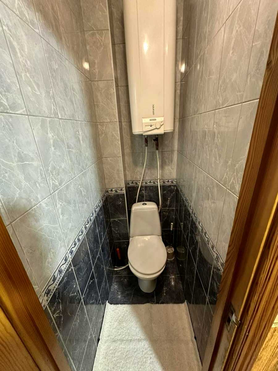 1878587192128309