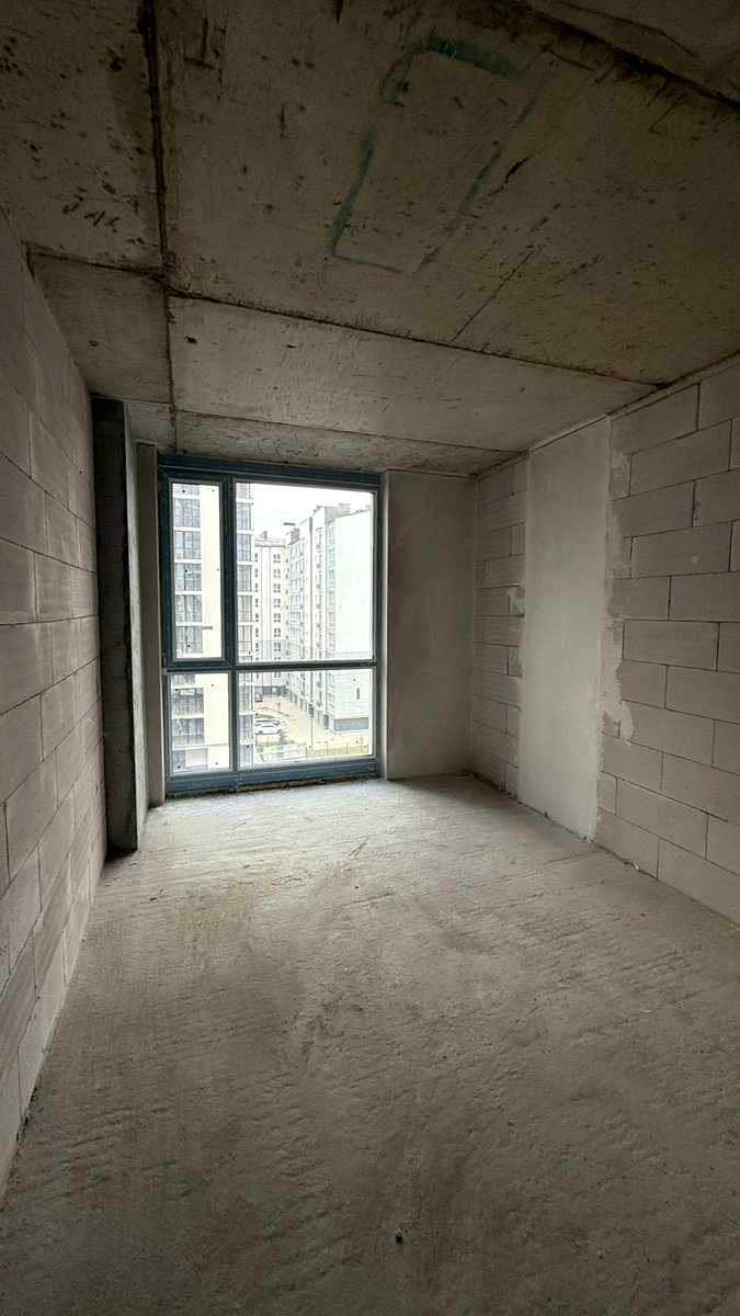 1878589317780641