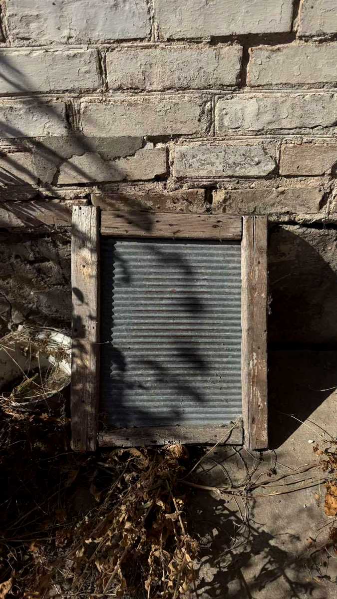 1878599529124065