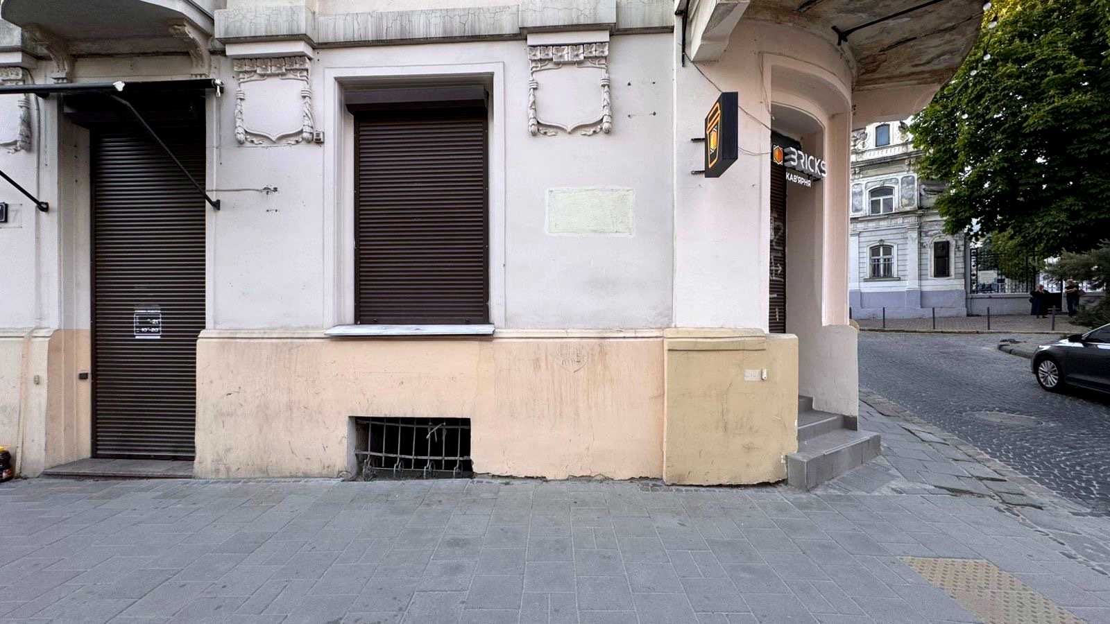 1878604291678829